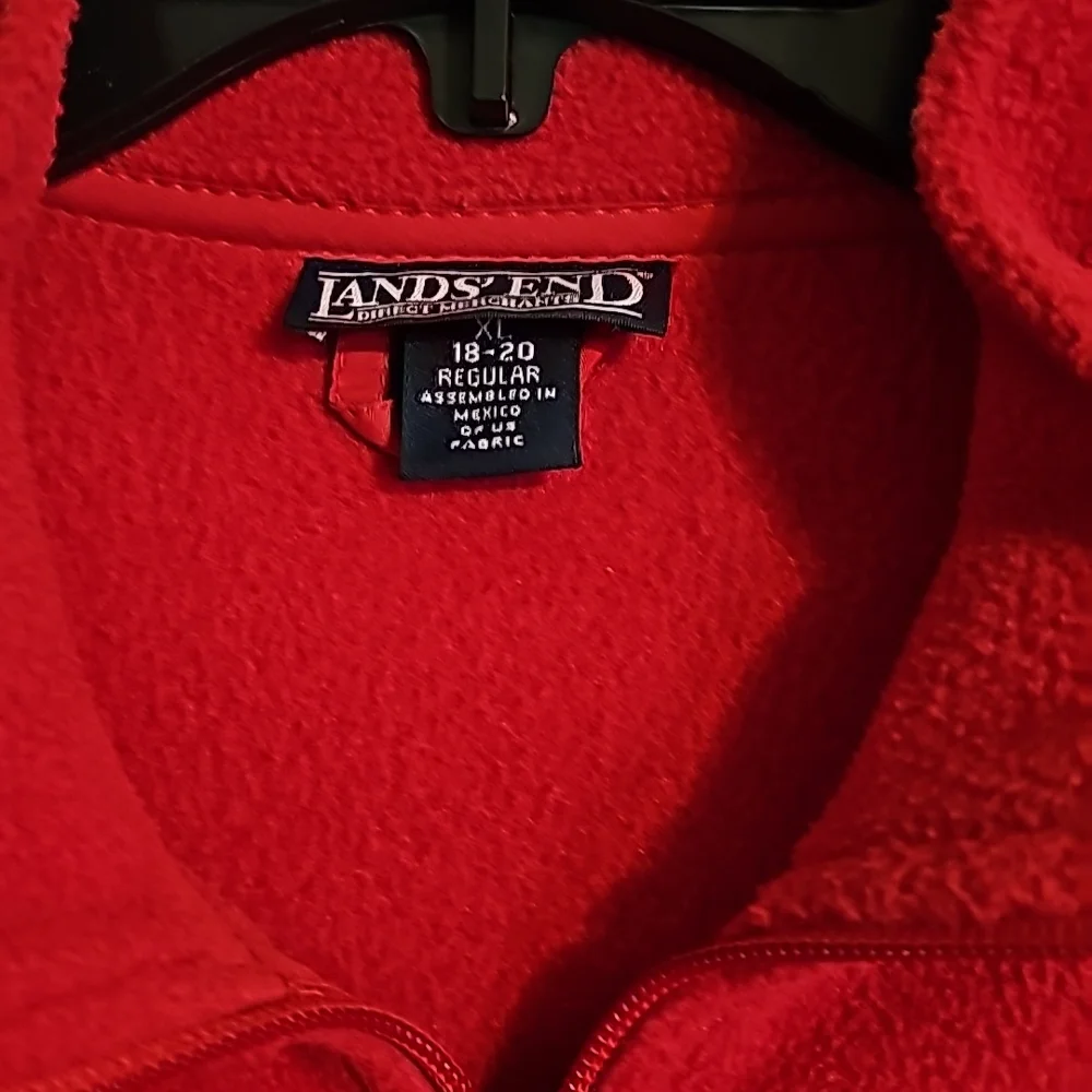Land’s End Fleece Zip Up Jacket. - Picture 2 of 3